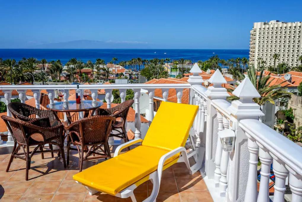 Apartment In Playa De Las Americas 1 Eksteriør billede