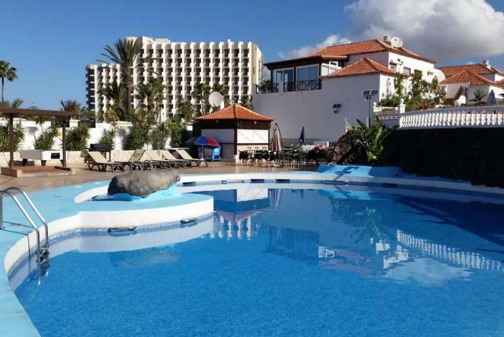 Apartment In Playa De Las Americas 1 Eksteriør billede